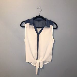 Flowy Jean top ☀️